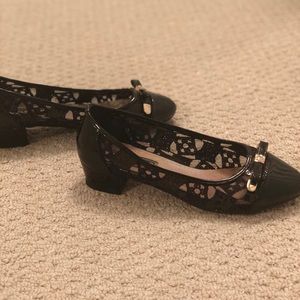 Women’s Black Lace Shoes. Size: EU 37 / US 7.